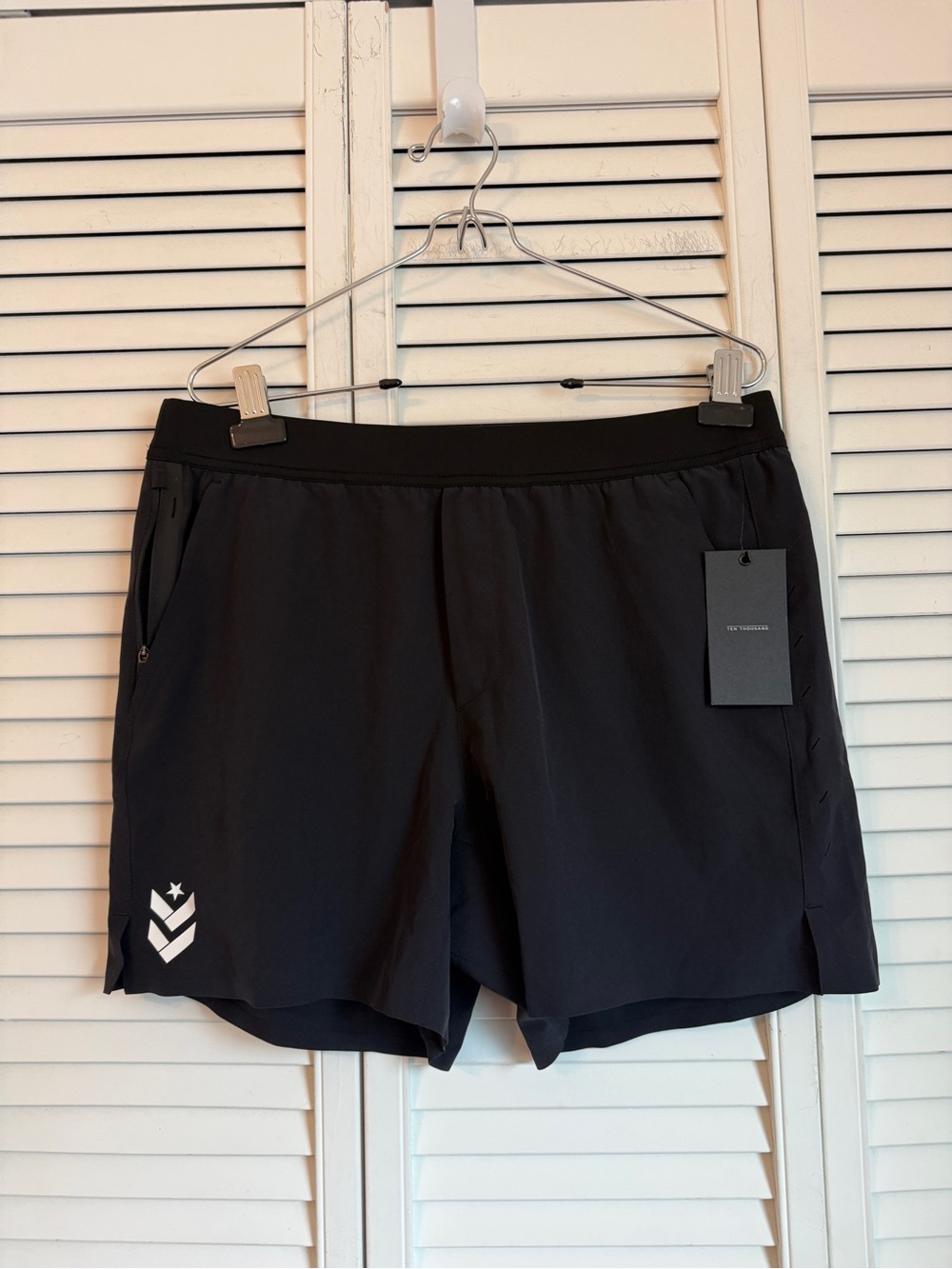 NWT Ten Thousand Session Short Lightweight Running No Liner 5in Black Large
